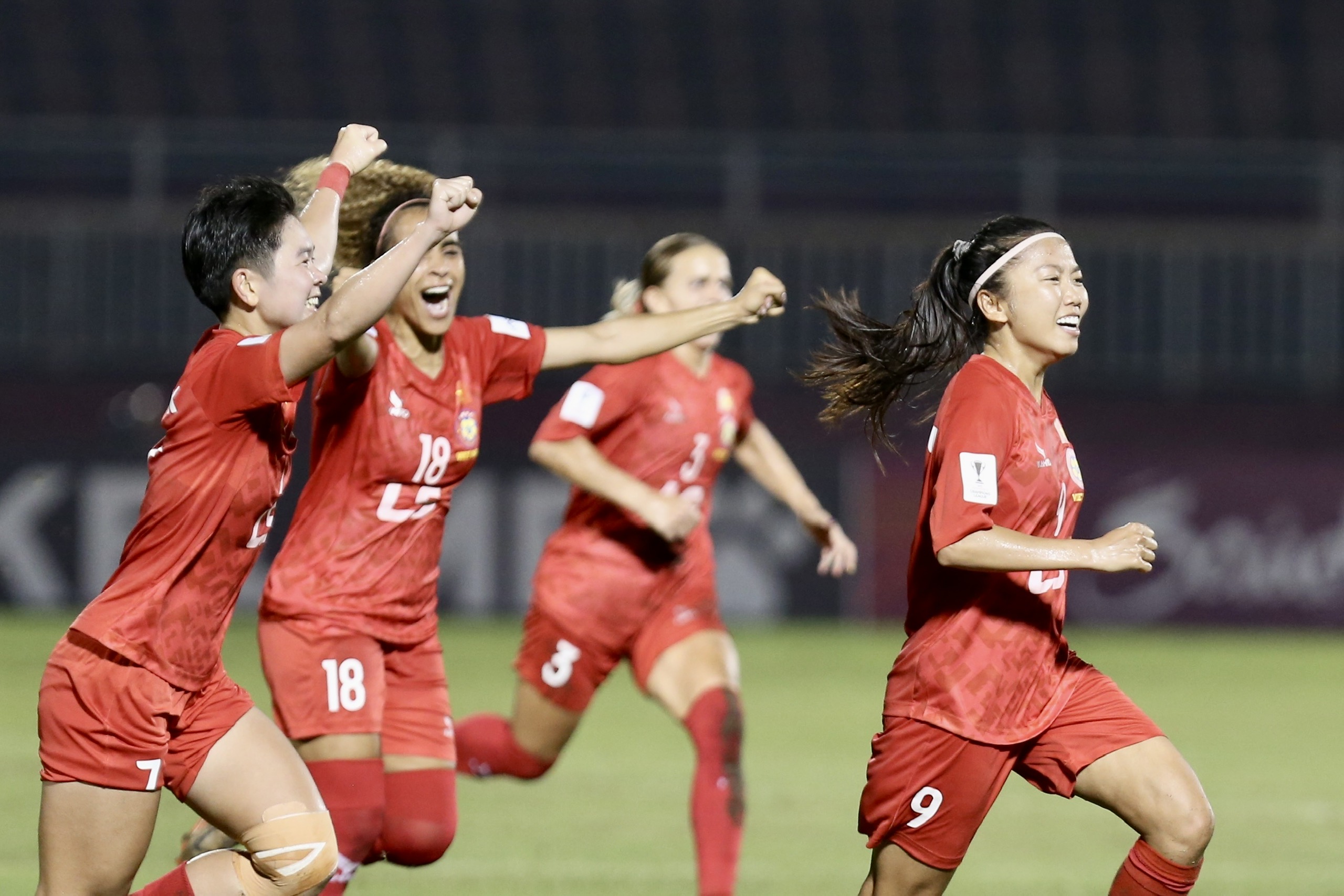 Cúp C1 châu Á: Huỳnh Như lập siêu phẩm, CLB nữ TP.HCM thắng kịch tính CLB Philippines- Ảnh 2. Cúp C1 châu Á: Huỳnh Như lập siêu phẩm, CLB nữ TP.HCM thắng kịch tính CLB Philippines- Ảnh 2.