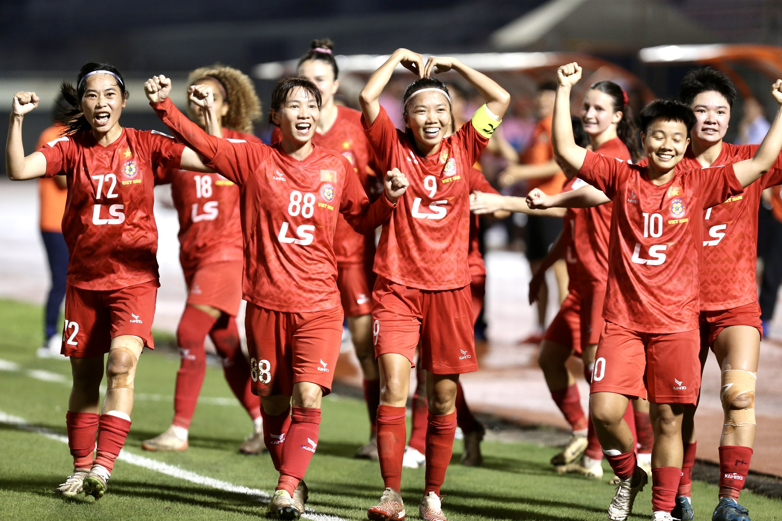 Cúp C1 châu Á: Huỳnh Như lập siêu phẩm, CLB nữ TP.HCM thắng kịch tính CLB Philippines- Ảnh 3. Cúp C1 châu Á: Huỳnh Như lập siêu phẩm, CLB nữ TP.HCM thắng kịch tính CLB Philippines- Ảnh 3.