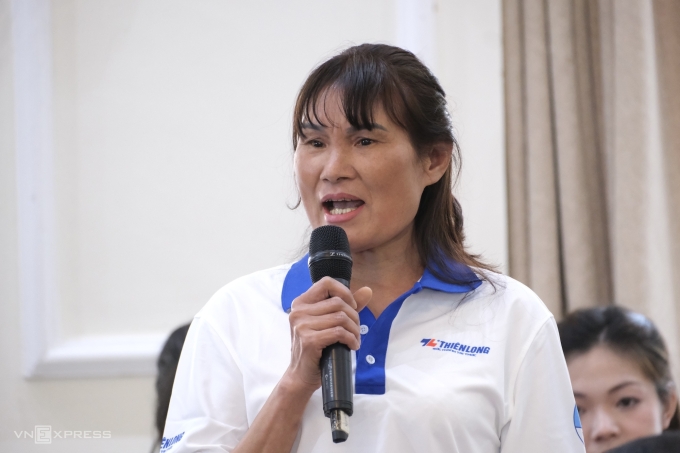 Cô Trần Thị Thao trong buổi gặp mặt lãnh đạo Bộ Giáo dục và Đào tạo chiều 13/11. Ảnh: Dương Tâm