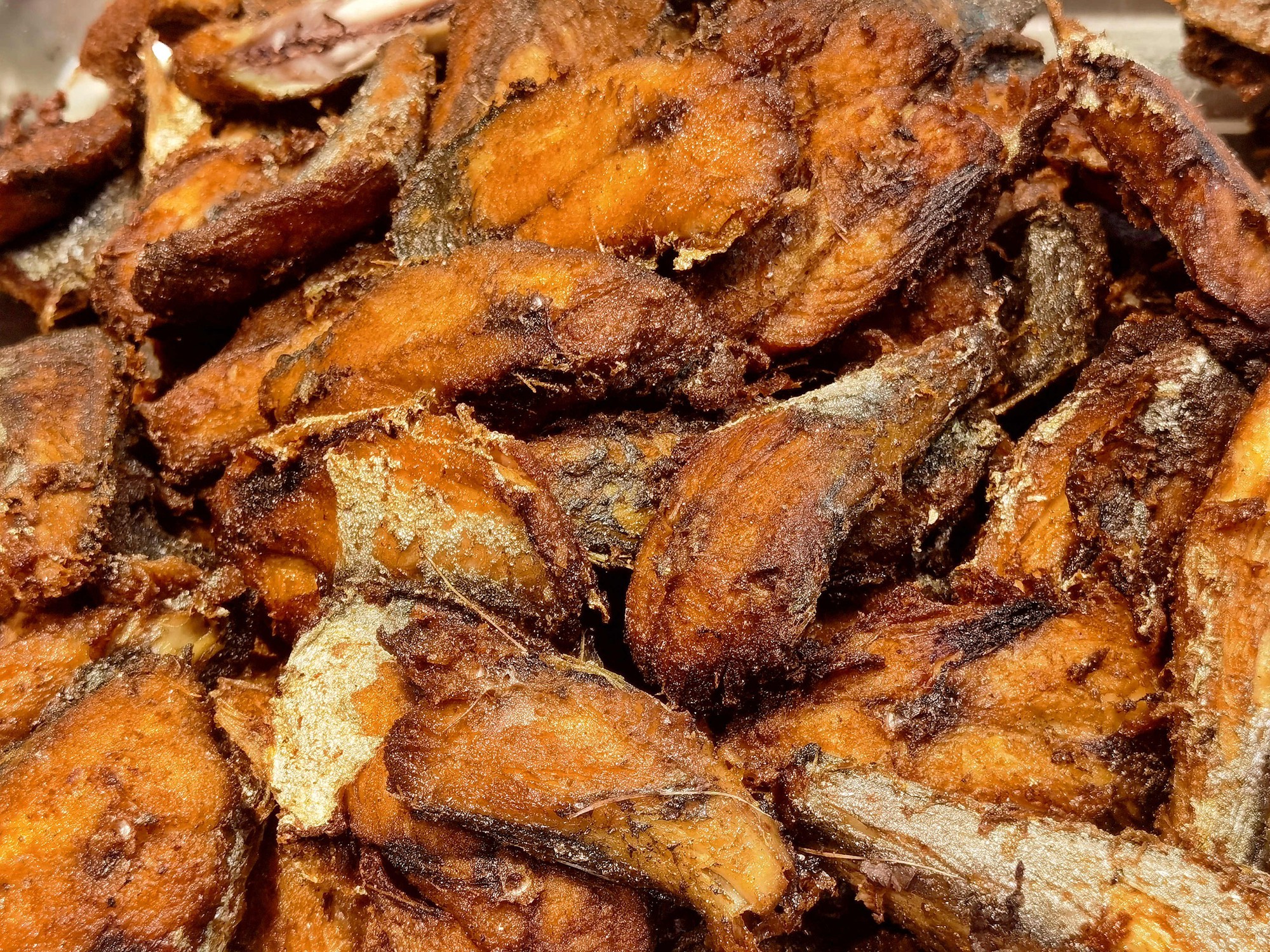 Không phải lươn hay chạch, 3 loại cá nên ăn nhiều vào mùa lạnh: Thịt nhiều ít xương, dễ tiêu và ngon quên lối về- Ảnh 3.