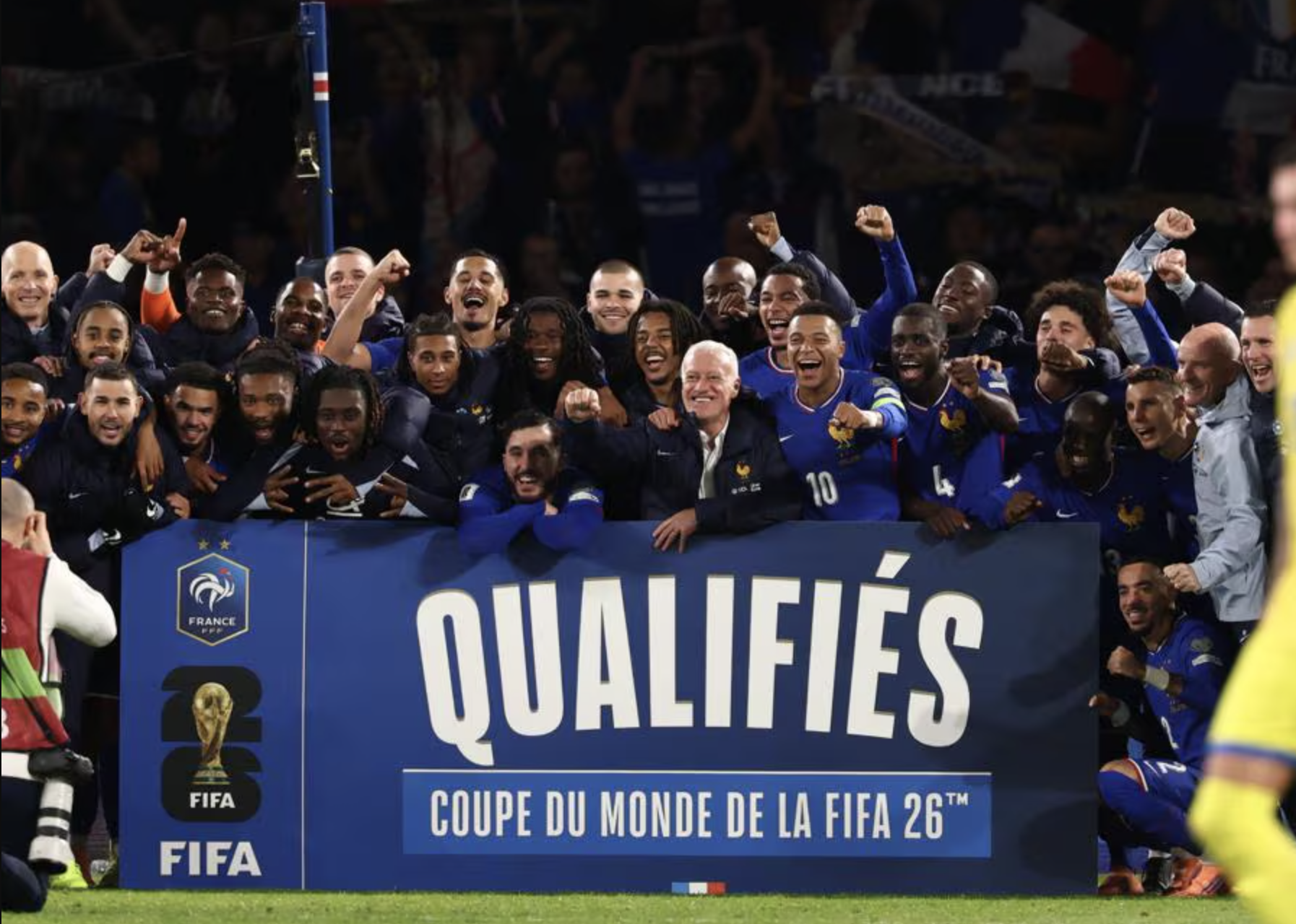 Pháp dội mưa bàn thắng trước Ukraine, đoạt vé dự World Cup 2026 - Ảnh 7.