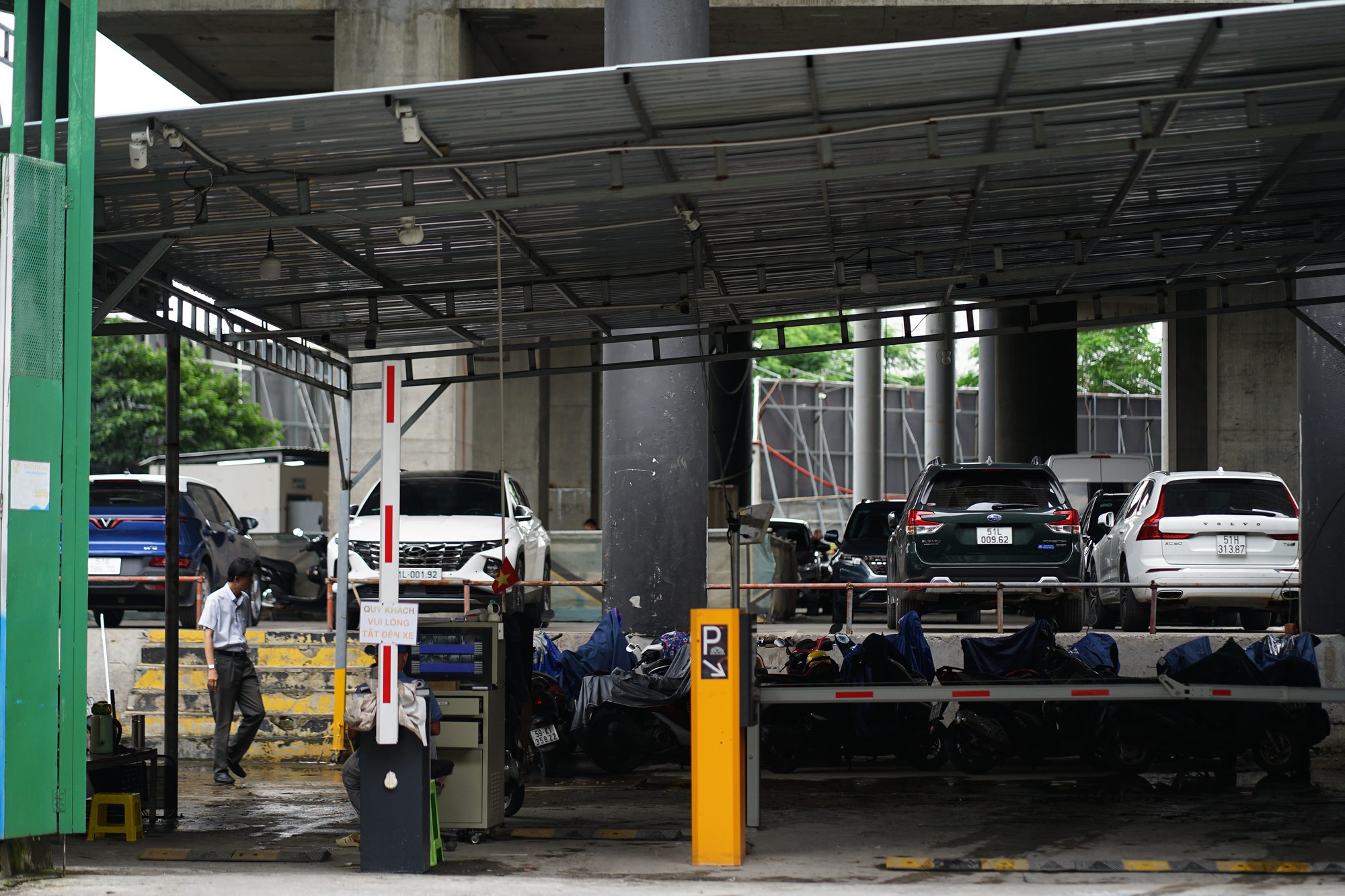 Cận cảnh cao ốc vị trí 'kim cương' được bà Trương Mỹ Lan xin tiếp tục đầu tư từ trại giam- Ảnh 4.