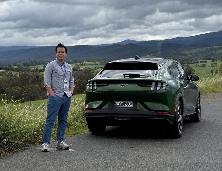 Ford Mustang Mach-E - Ảnh 6.