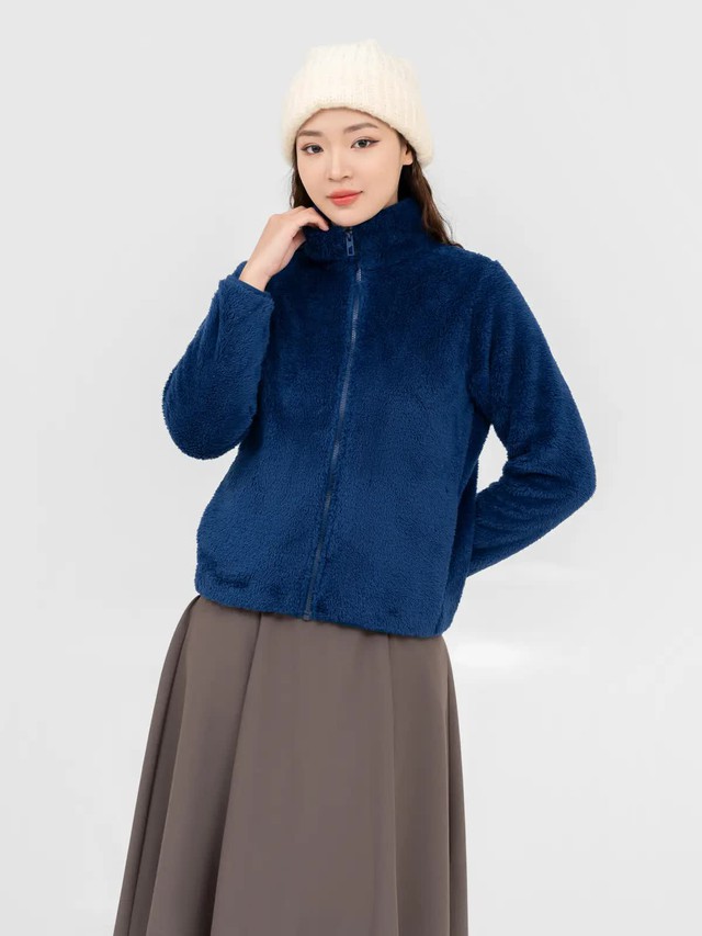  Sự kết hợp hoàn hảo giữa ấm áp và thời trang với áo khoác lông cừu  - Ảnh 6.