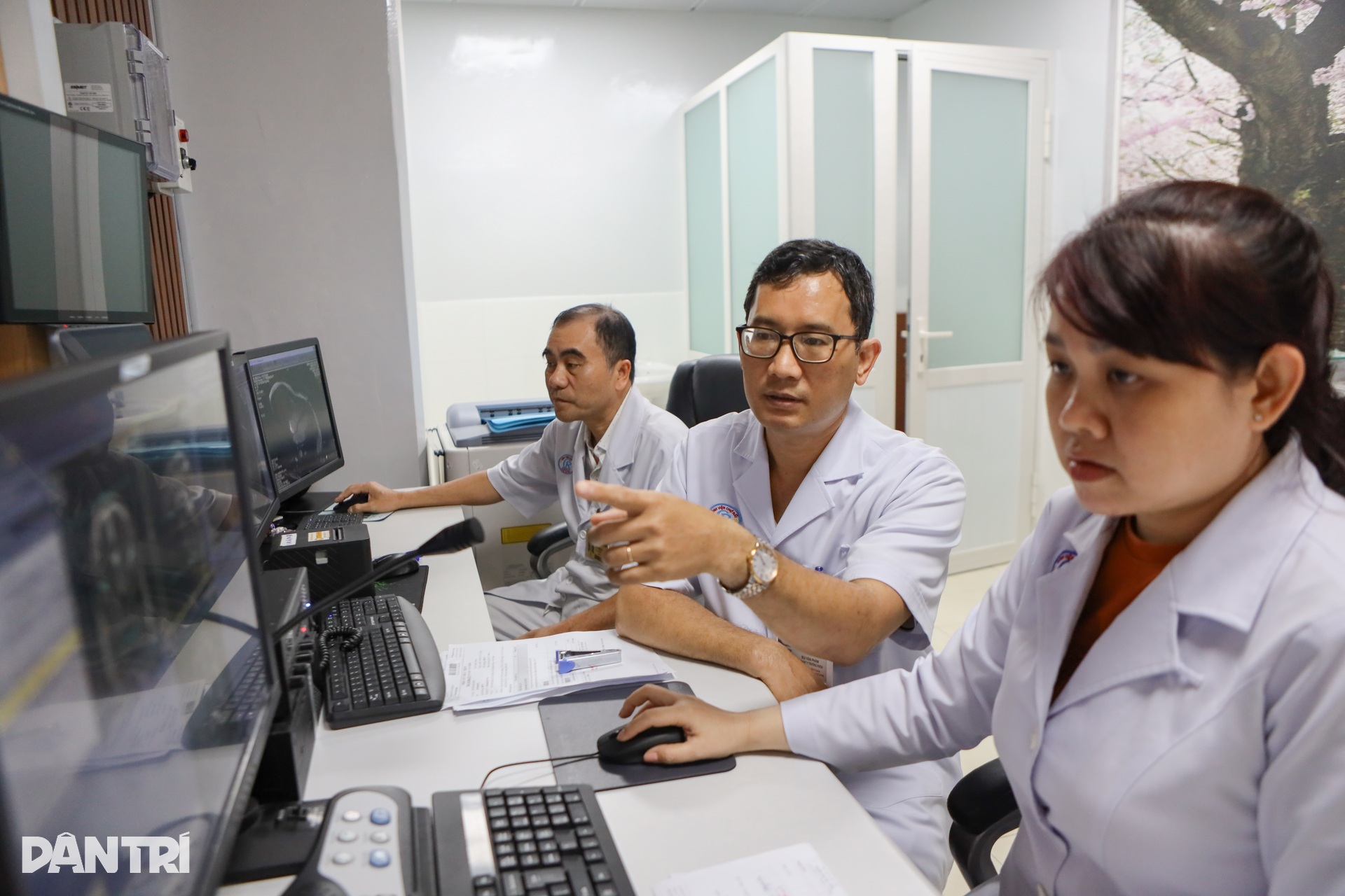 Chợ Rẫy vận hành máy MRI hiện đại nhất phía Nam, chụp nhanh gấp đôi - 10