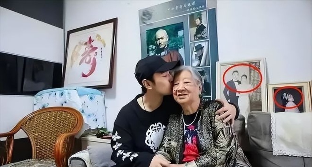 Angelababy và Huỳnh Hiểu Minh được fan “xúi” tái hợp, lý do dần hé lộ - 3