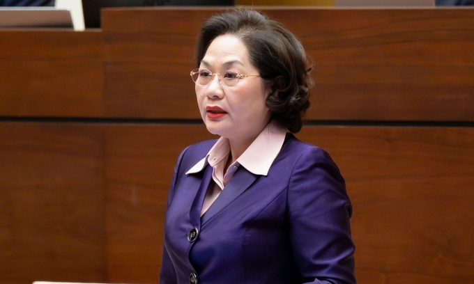 Thống đốc Nguyễn Thị Hồng tại phiên họp Quốc hội chiều 14/11. Ảnh: Media Quốc hội