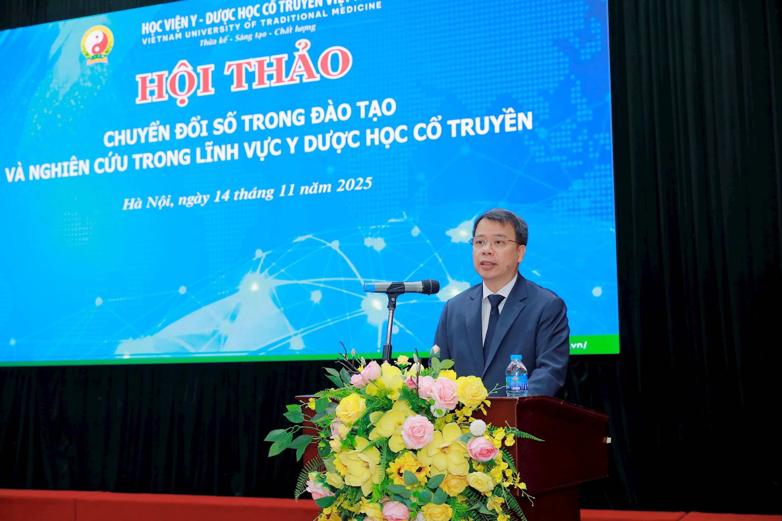 1763122006 197 AI giup chung ta rat nhieu nhung phai luon canh