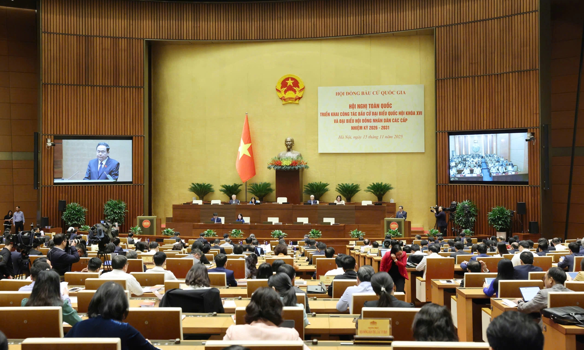 Ấn định ngày bầu cử, cho phép tiếp xúc cử tri trực tuyến - Ảnh 3.