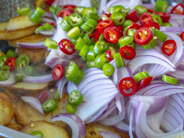 Củ này rẻ hơn khoai sọ bổ hơn khoai lang, ăn vào giải độc thanh nhiệt, chế biến thành nhiều món ngon lạ 4 Củ này rẻ hơn khoai sọ bổ hơn khoai lang, ăn vào giải độc thanh nhiệt, chế biến thành nhiều món ngon lạ - 4