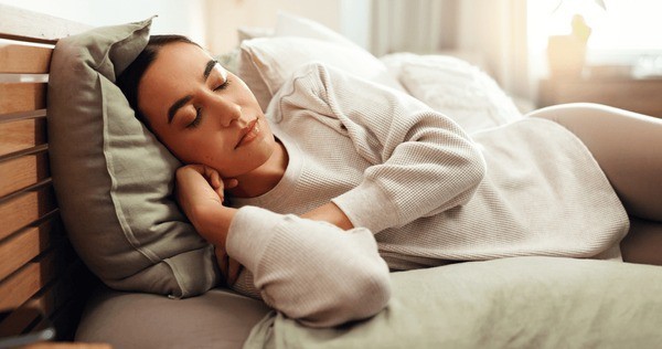 Ngủ trưa mang lại những lợi ích bất ngờ cho sức khỏe - 2