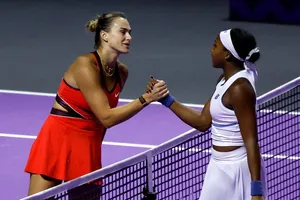 Đương kim vô địch bị loại khỏi WTA Finals