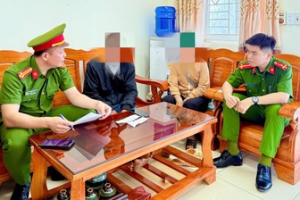 Người đàn ông suýt bị lừa chuyển khoản 100 triệu đồng cho "con dâu "