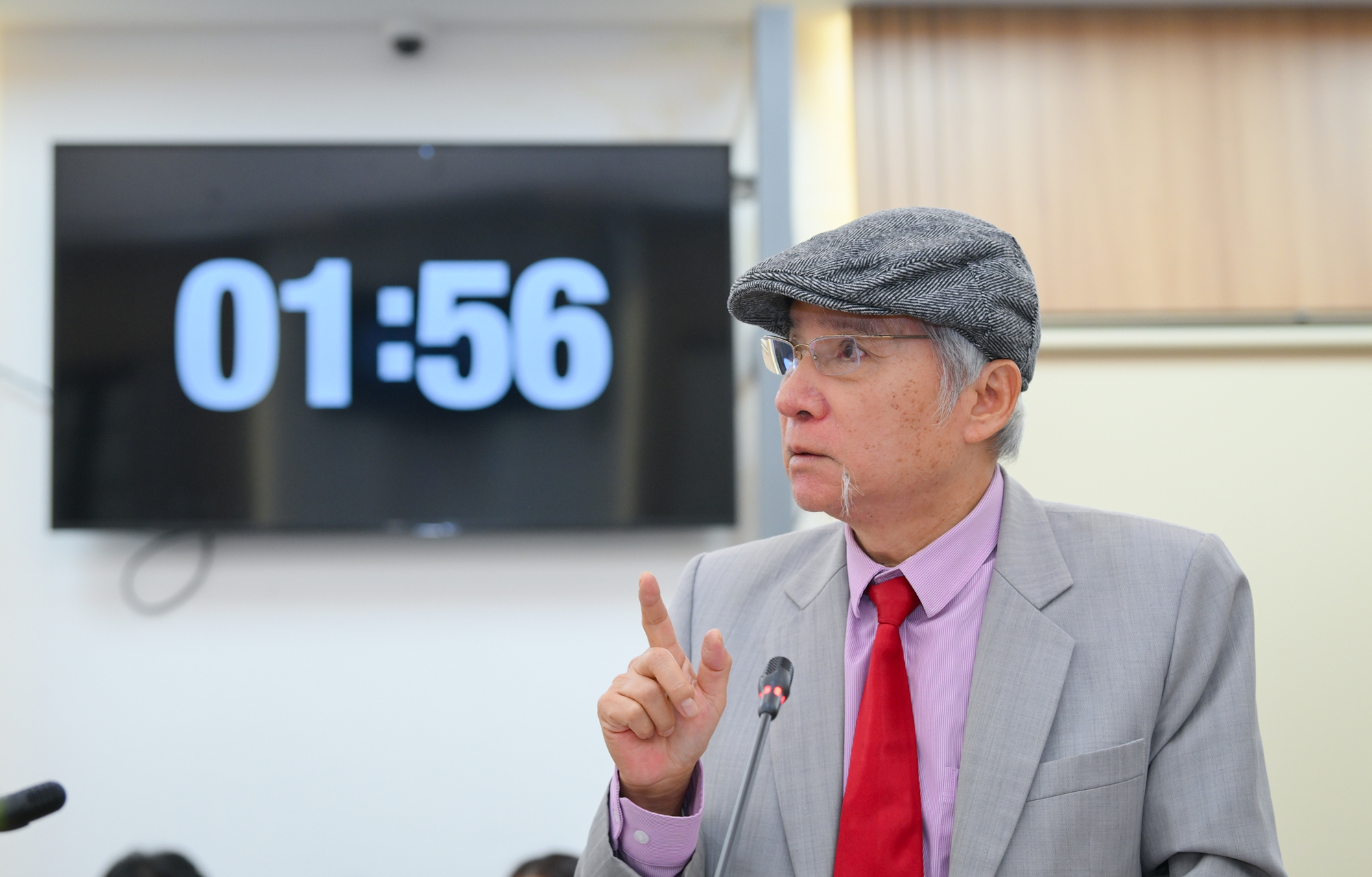 Ảnh: Hồ Ngọc Hà xuất hiện cùng Hội đồng Giám khảo trong vòng Chung kết Human Act Prize 2025- Ảnh 6.