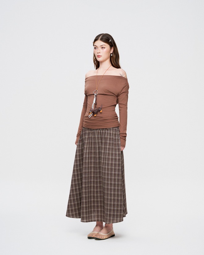 Chân váy cổ điển giúp nàng nổi bật cả ngày, đi làm đi chơi đều đẹp- Ảnh 9.