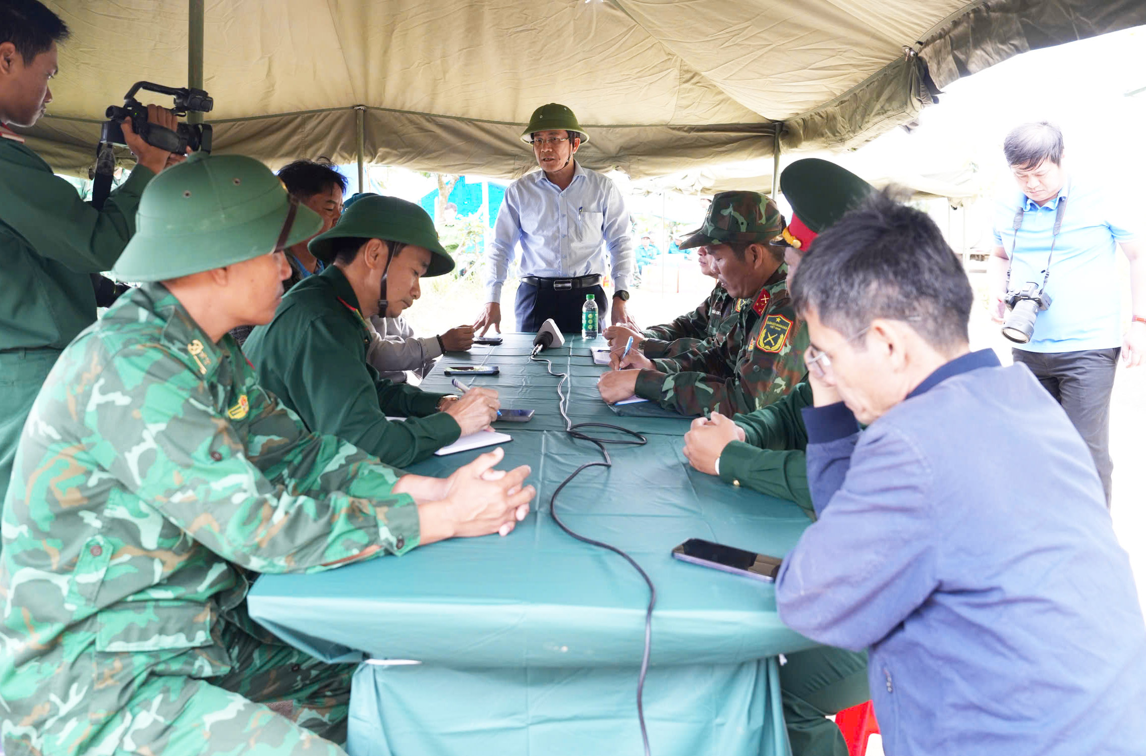 sạt lở núi - Ảnh 3.