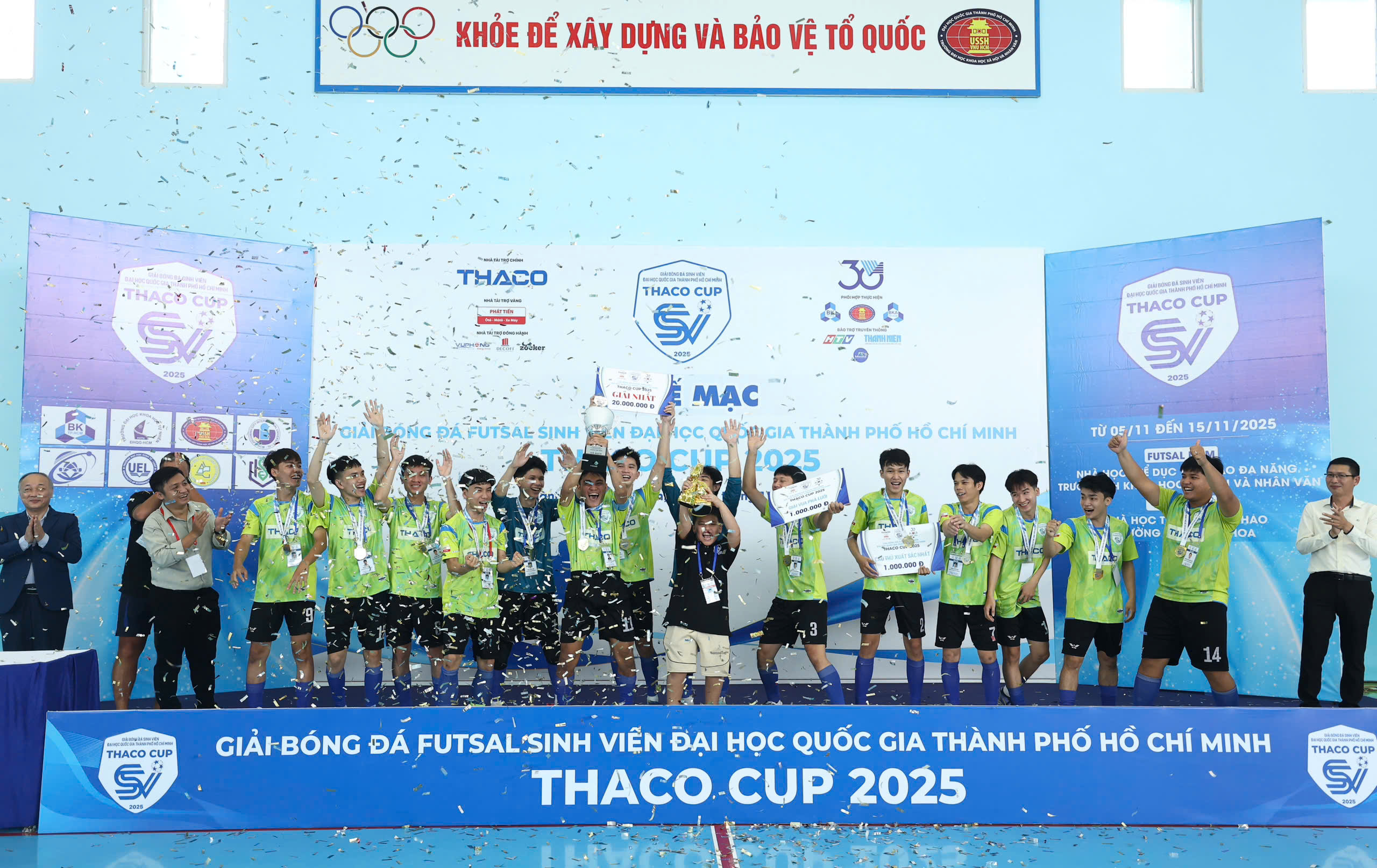 Đã tìm ra những ngôi vô địch giải futsal sinh viên THACO CUP 2025 - Ảnh 4.