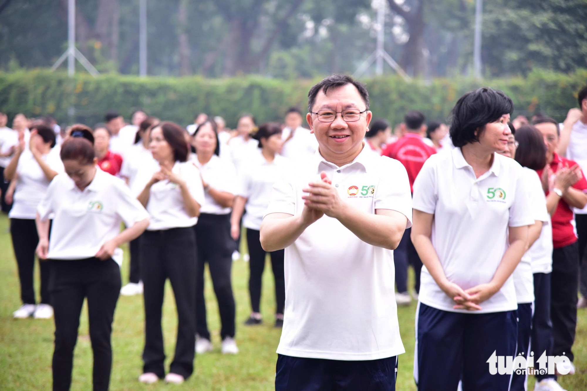 2.000 người TP.HCM đồng diễn dưỡng sinh, vận động rèn luyện thể chất tại cộng đồng - Ảnh 3.