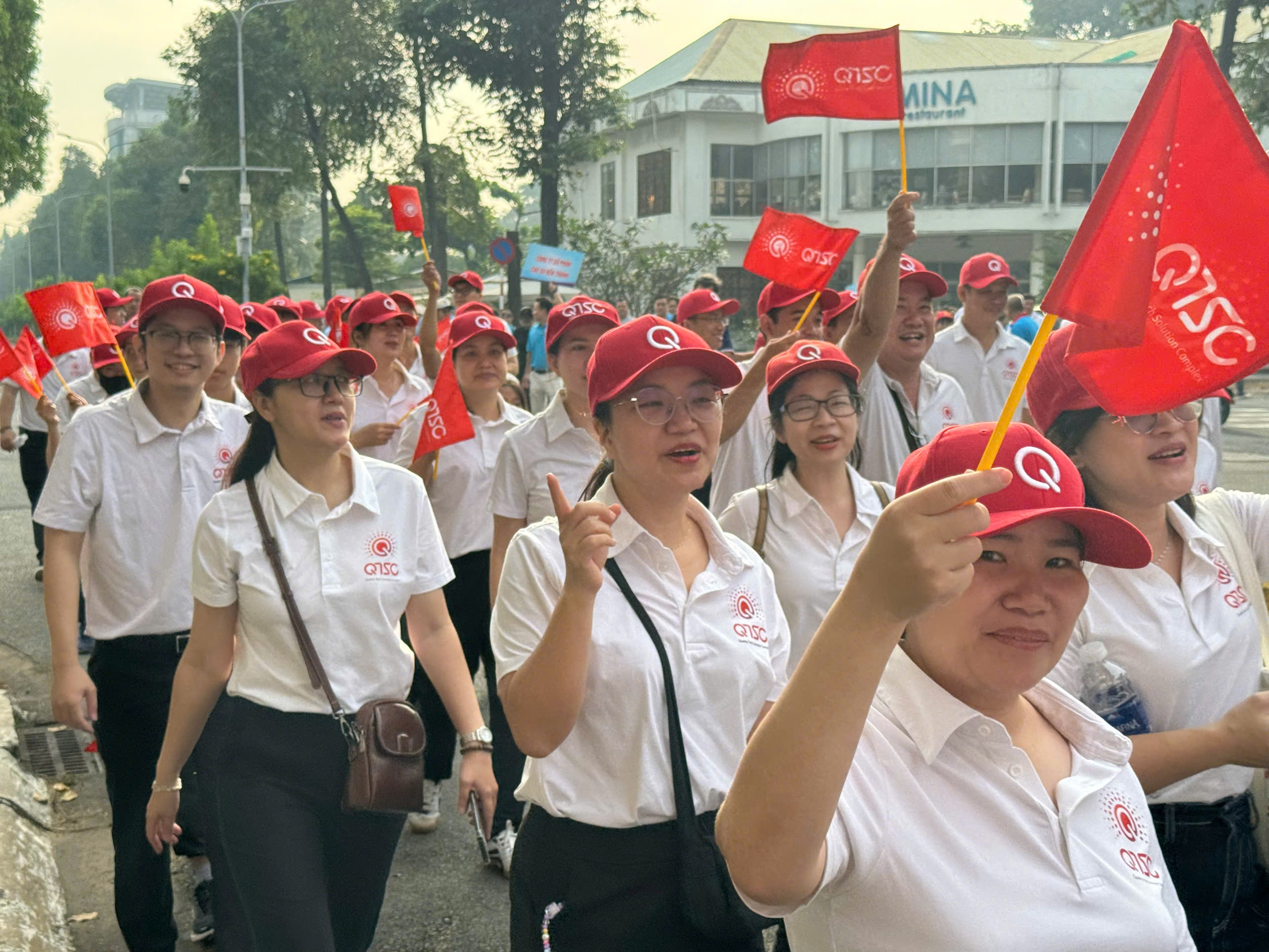 Tổng Công ty Công nghiệp Sài Gòn đi bộ đồng hành vì an sinh xã hội - Ảnh 5.