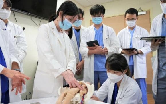 ngành lương cao 26 ngành học hái ra tiền, ngành lương cao, ngành nghề dễ xin việc