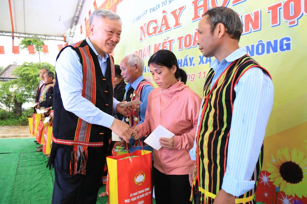 Khởi công xây dựng 4 trường nội trú ở biên giới hơn 600 tỷ đồng - 3