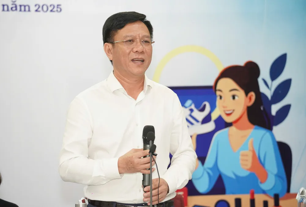 luật quảng cáo ông nguyễn ngọc hồi.jpg