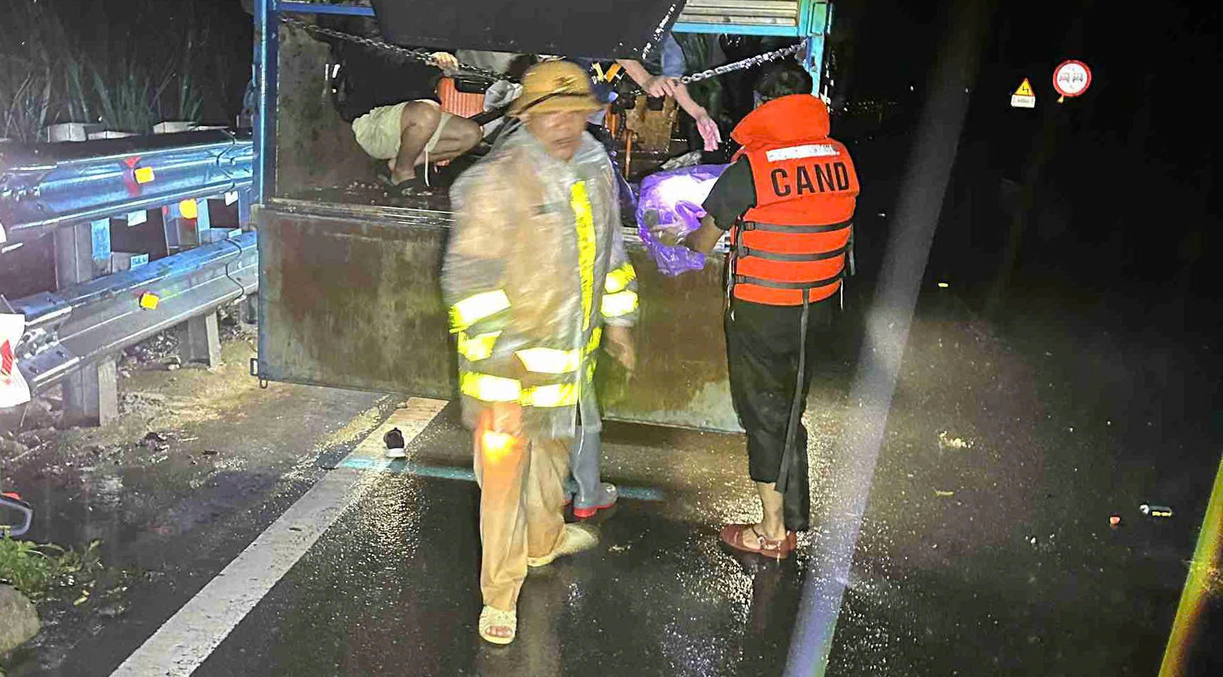 đèo Khánh Lê - Ảnh 2.