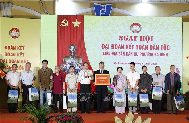 Tổng Bí thư Tô Lâm tham dự Ngày hội Đại đoàn kết tại phường Ba Đình , Hà Nội - Ảnh 5.