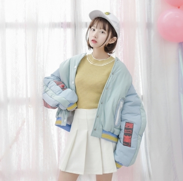 Áo khoác bóng chày 'bật' cá tính, gợi về tuổi trẻ thanh xuân- Ảnh 8.