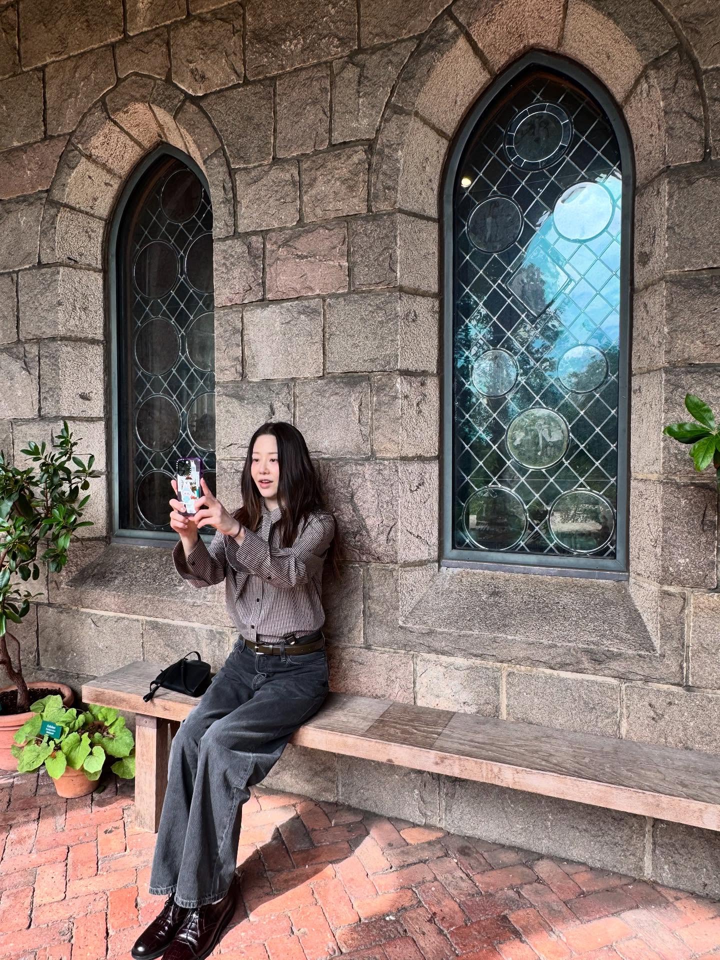 10 cách mặc quần ống rộng dành cho phụ nữ trên 40 tuổi, đẹp tới nỗi muốn diện suốt mùa đông 7 10 cách mặc quần ống rộng dành cho phụ nữ trên 40 tuổi, đẹp tới nỗi muốn diện suốt mùa đông - Ảnh 7.