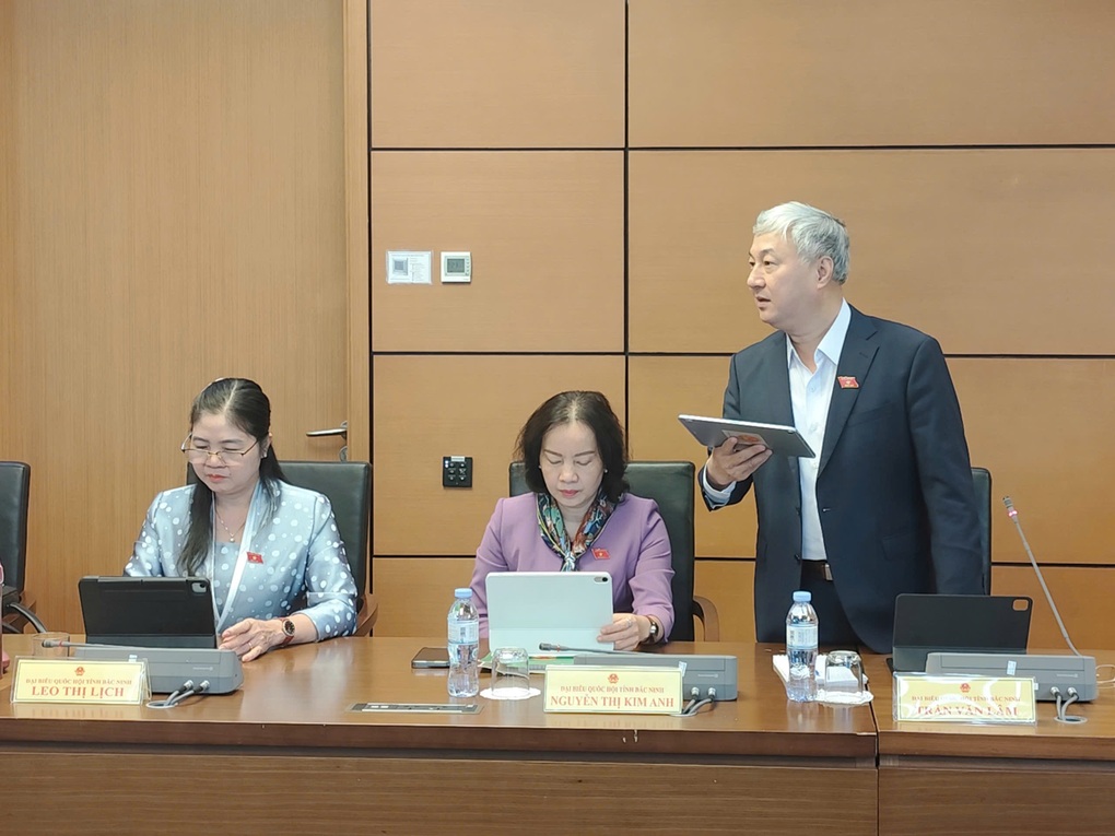 Nhiều trăn trở trước thời điểm áp dụng một bộ sách giáo khoa thống nhất - 2