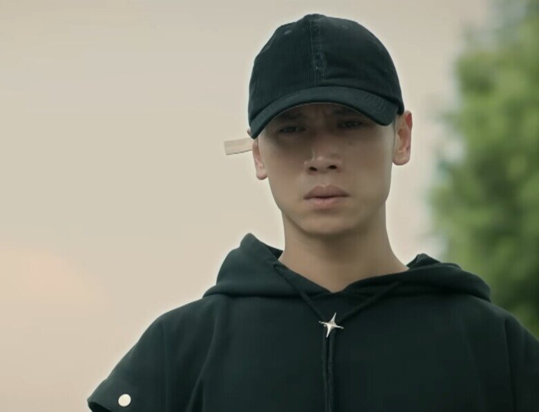 Hoàng Long và Đức Phong được khán giả nhận xét là có nhiều nét tương đồng.