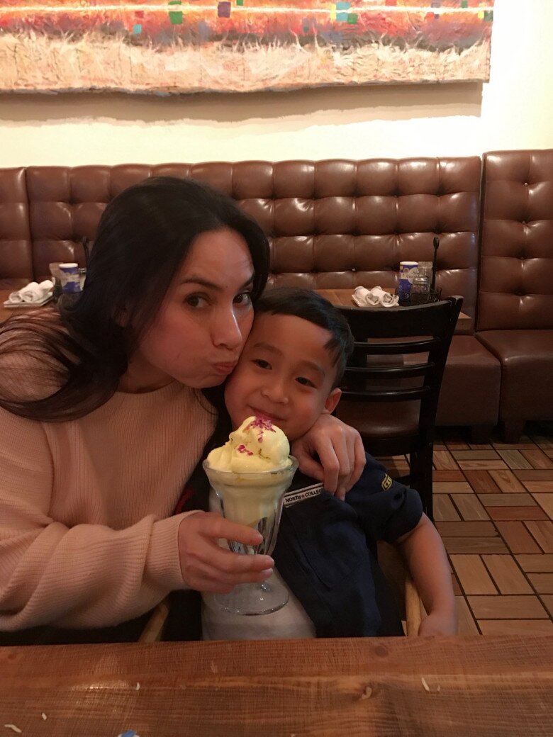 Sao Việt 24h: Vợ NSND Xuân Bắc được khen nhìn như "lên chức" khi tình tứ đứng cạnh chồng, chuẩn dáng "bà sui cực phẩm" 9 Sao Việt 24h: Vợ NSND Xuân Bắc được khen nhìn như amp;#34;lên chứcamp;#34; khi tình tứ đứng cạnh chồng, chuẩn dáng amp;#34;bà sui cực phẩmamp;#34; - 8