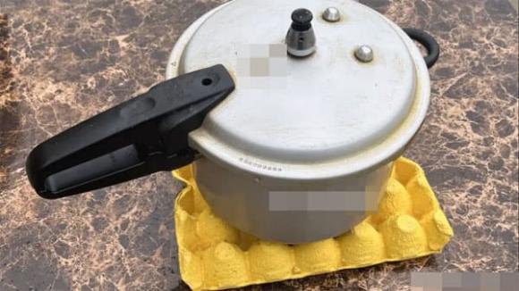 khay-dung6-ngoisaovn-w600-h338 1 khay đựng, đựng trứng, mẹo vặt gia đình