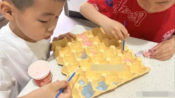 khay-dung7-ngoisaovn-w600-h338 0 khay đựng, đựng trứng, mẹo vặt gia đình