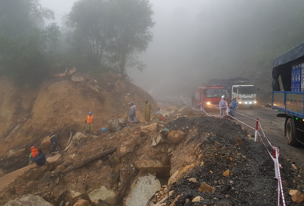 Ám ảnh những vụ sạt lở trên cung đèo Khánh Lê- Ảnh 7.