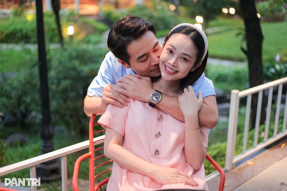 Chồng kém 5 tuổi nuông chiều MC Thùy Linh, nói về hôn nhân trái dấu - 7