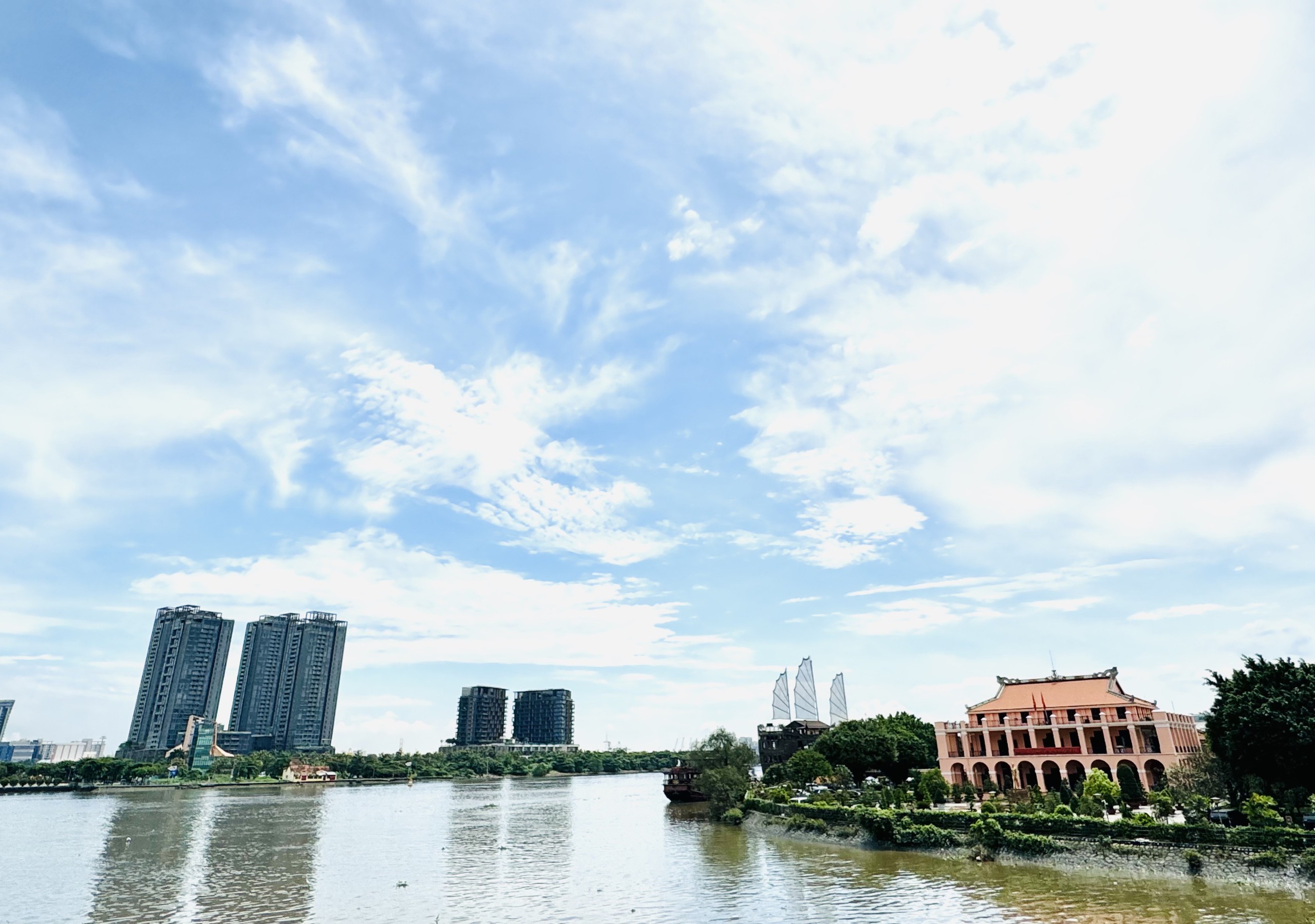 Sài Gòn xưa du ký: Sôi động thương cảng xuất nhập khẩu- Ảnh 2.