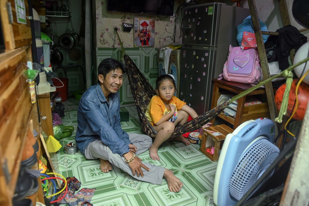 Học sinh được miễn phí bảo hiểm y tế, phụ huynh thở phào như vớ được “phao” - 2