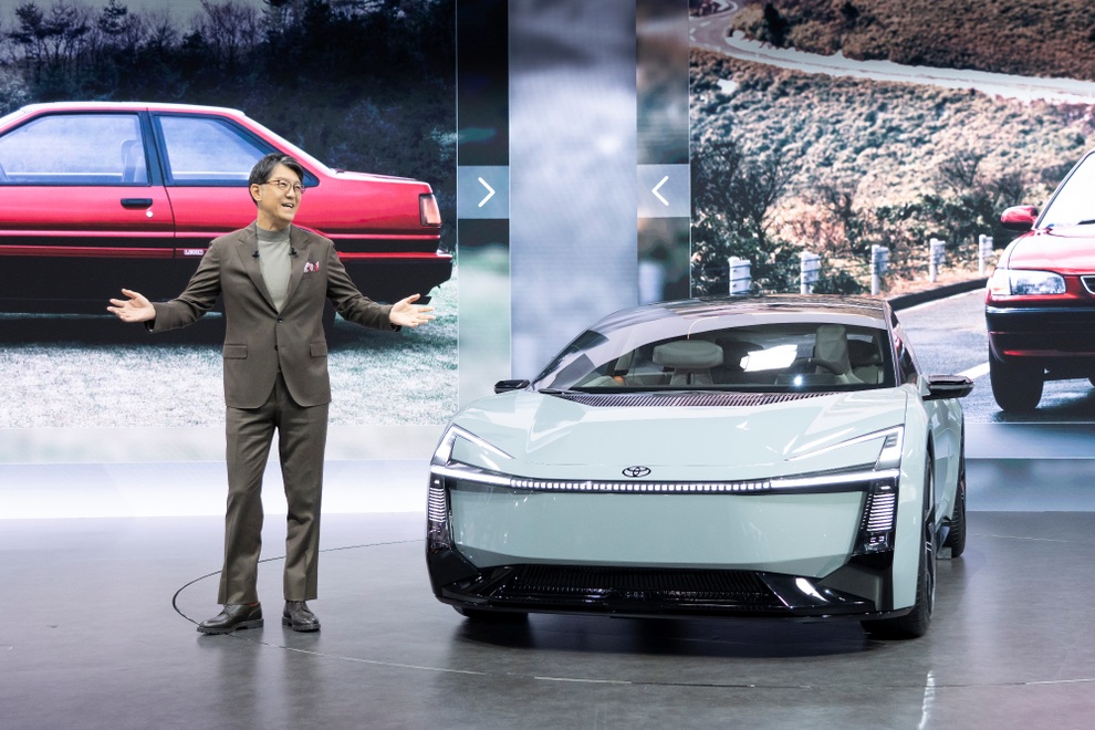Toyota muốn tái định nghĩa ô tô điện: Xe hỏng, pin chưa hỏng - 4