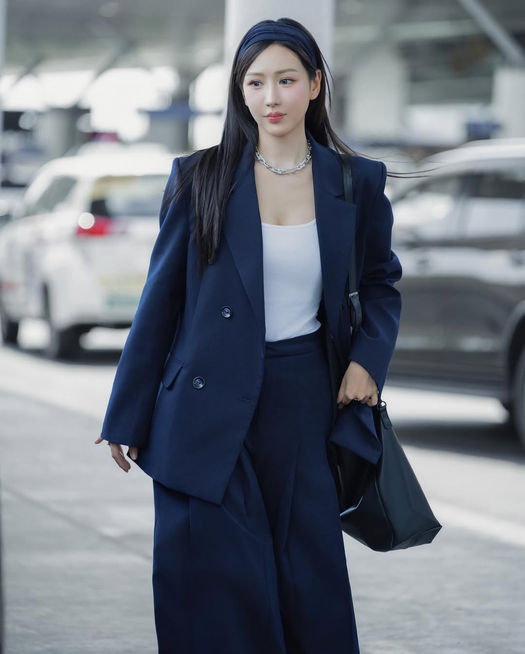 Tóc Tiên gọi MIN bằng 