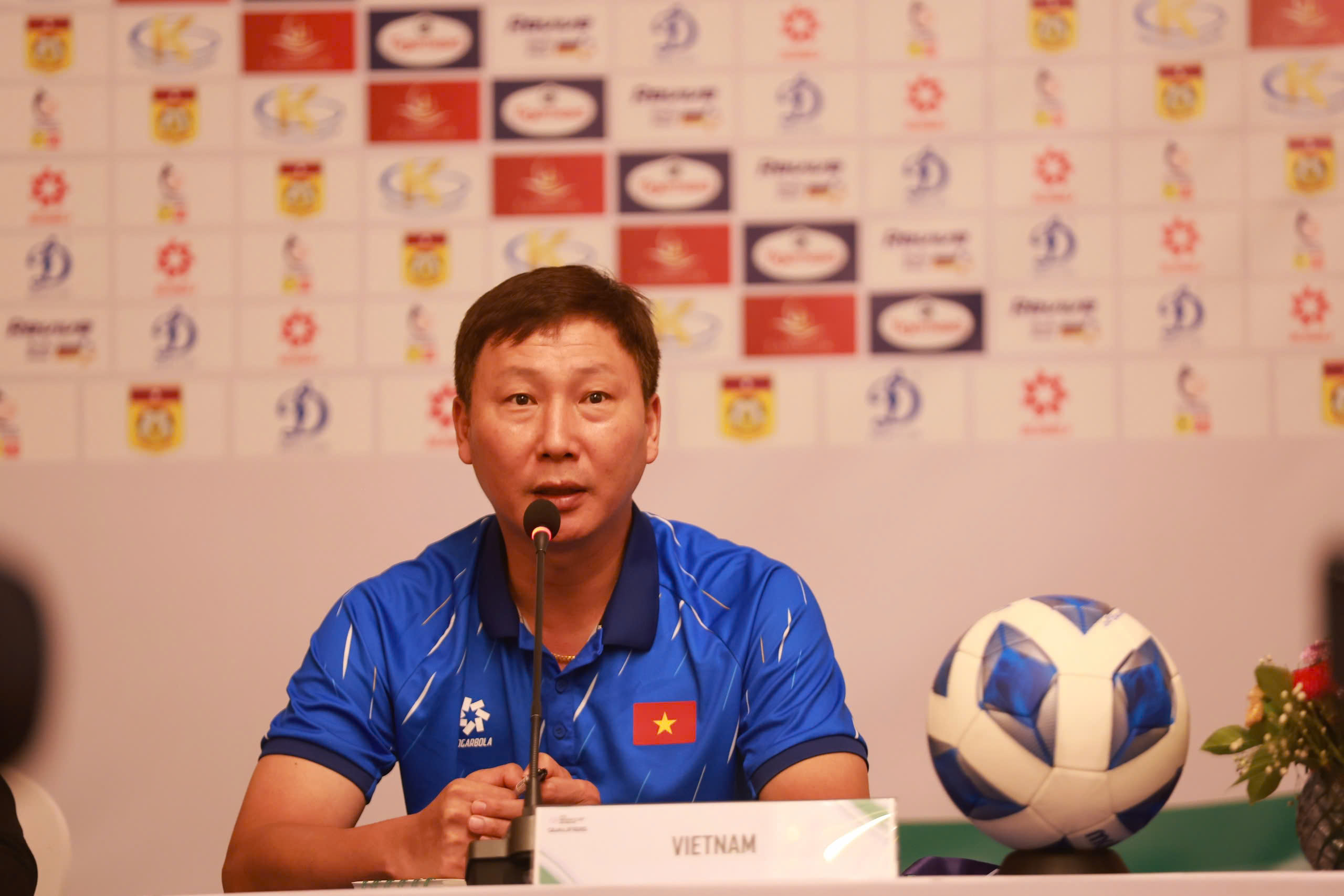 Mới: HLV Kim Sang-sik chắc chắn dùng Xuân Son đấu Lào, mong anh ghi 1 bàn giúp Việt Nam chiến thắng- Ảnh 2.