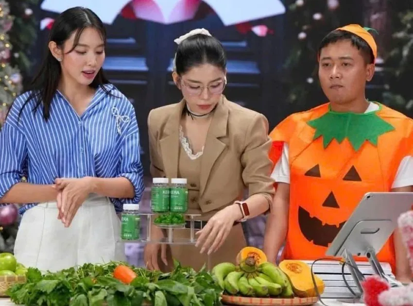 Quang Linh Vlogs, Hằng Du Mục và hoa hậu Thùy Tiên quảng cáo kẹo rau củ Kera. Ảnh: MXH toan-canh-vu-keo-kera-lien-quan-hoa-hau-thuy-tien-quang-linh-vlogs-hang-du-muc-.jpeg