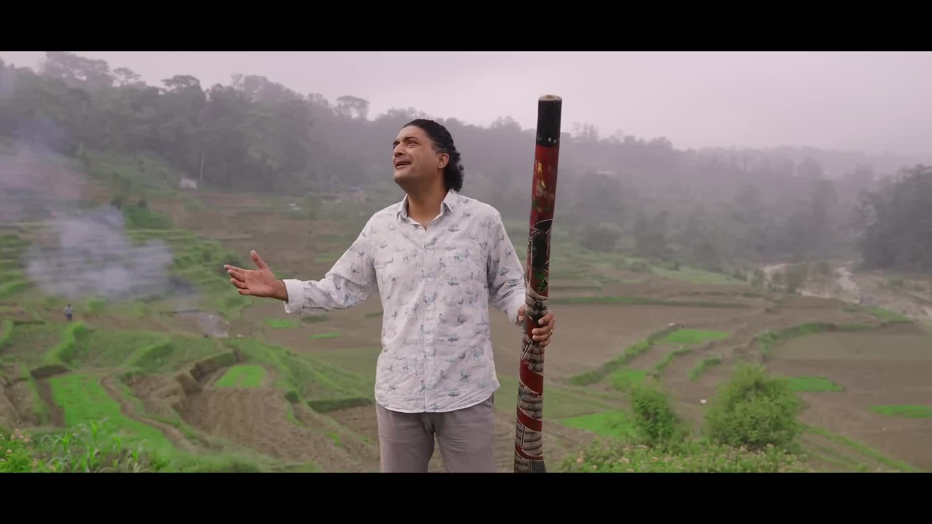 Jhamma Jhari hát 'Rain Song'