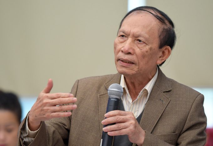 Ông Nguyễn Thế Hùng, Phó Chủ tịch Hiệp hội Kinh doanh vàng Việt Nam, phát biểu tại tọa đàm ngày 18/11. Ảnh: BTC