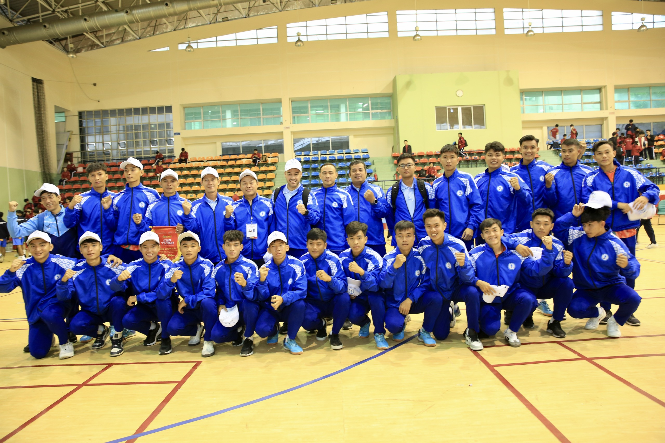 Nhiều trọng tài FIFA và V-League cầm còi, bóng đá sinh viên nâng tầm đẳng cấp- Ảnh 5.