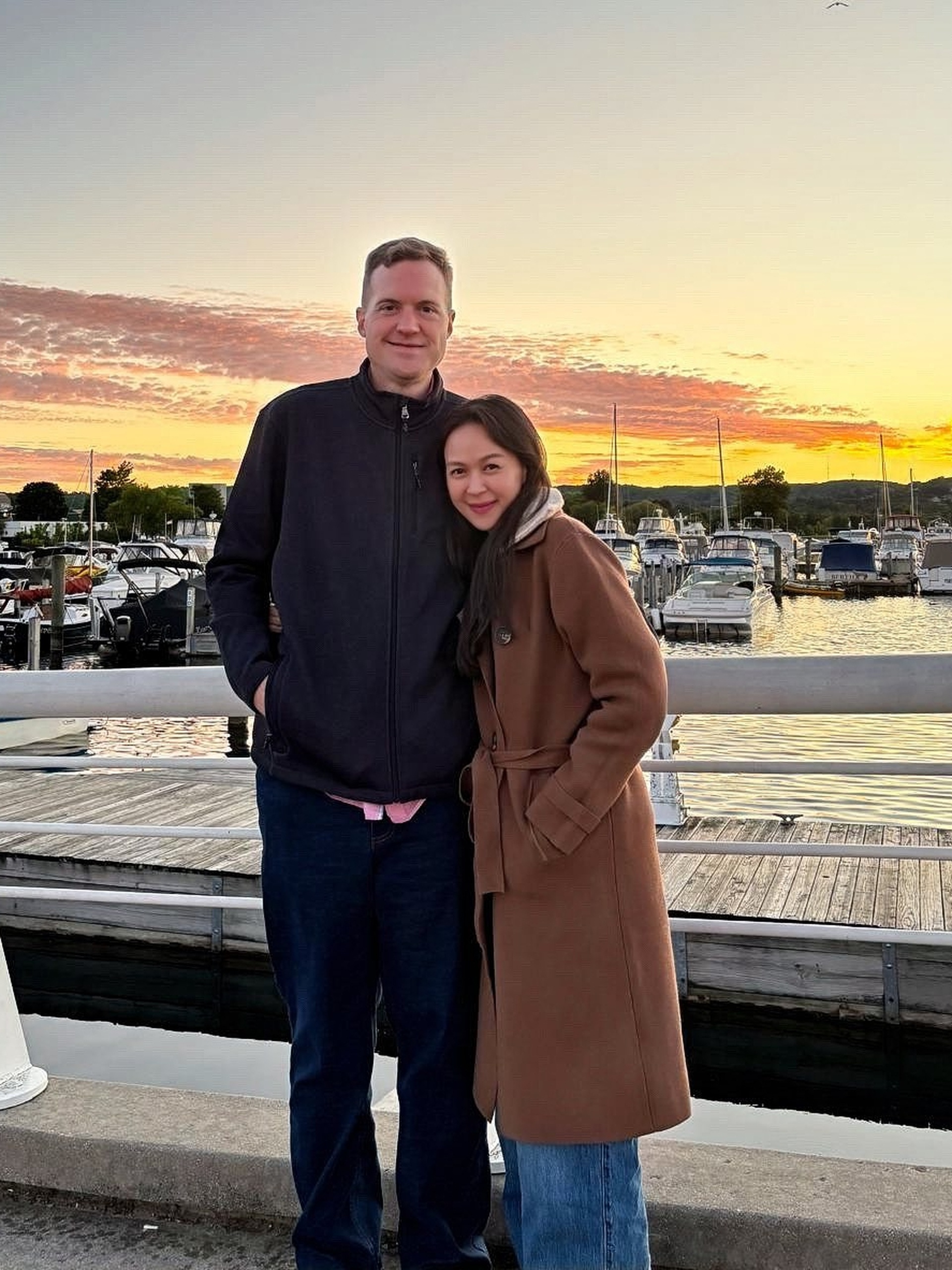 Siêu mẫu Ngọc Nga kể hôn nhân viên mãn bên chồng Tây, 2 con trai cao gần 2m - 5 Siêu mẫu Ngọc Nga kể hôn nhân viên mãn bên chồng Tây, 2 con trai cao gần 2m - 5