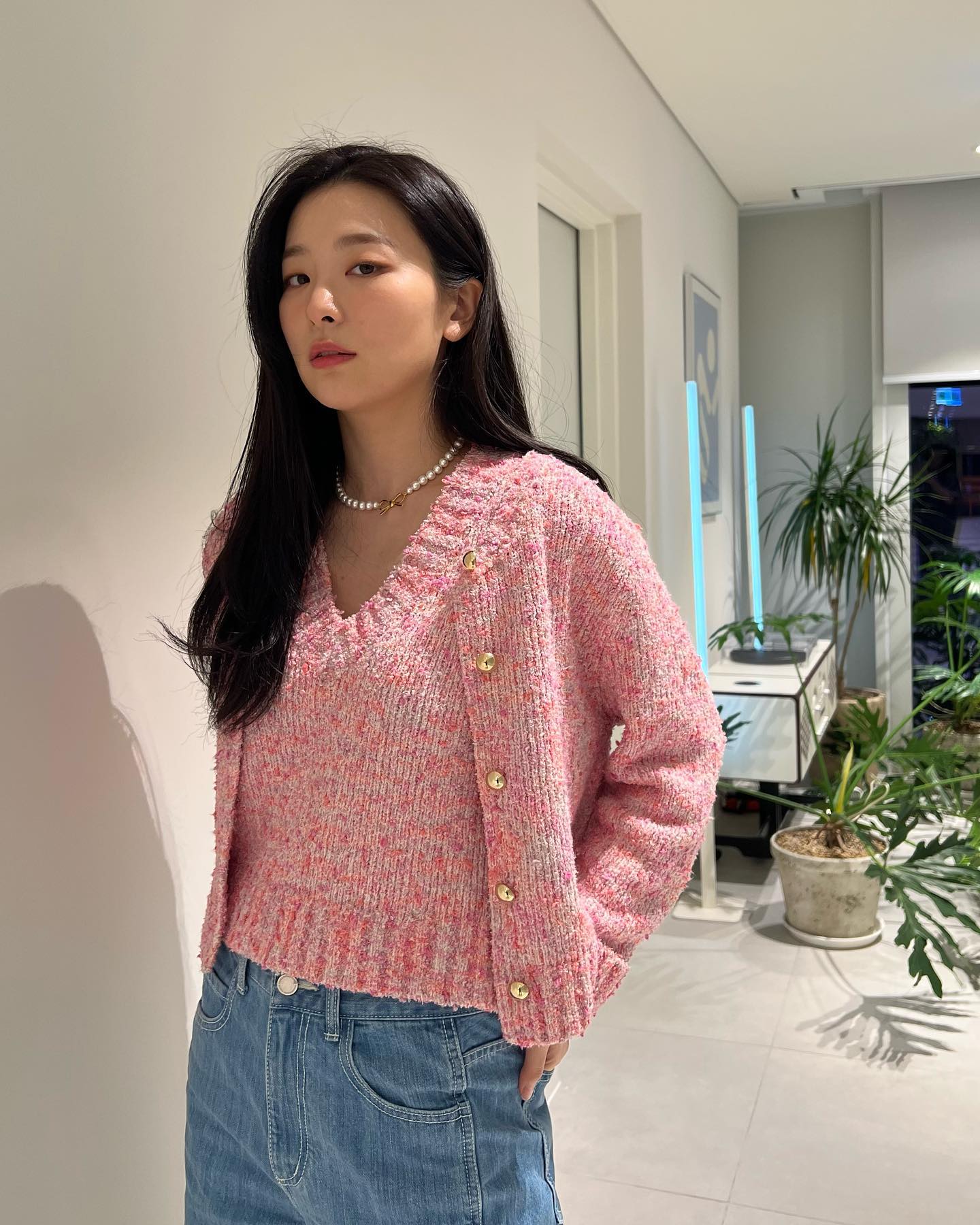 Sao nữ Hàn cao 1m61 nhưng không ai nhận ra vì style siêu tôn dáng, đẹp chuẩn fashionista 3 Sao nữ Hàn cao 1m61 nhưng không ai nhận ra vì style siêu tôn dáng, đẹp chuẩn fashionista - Ảnh 3.