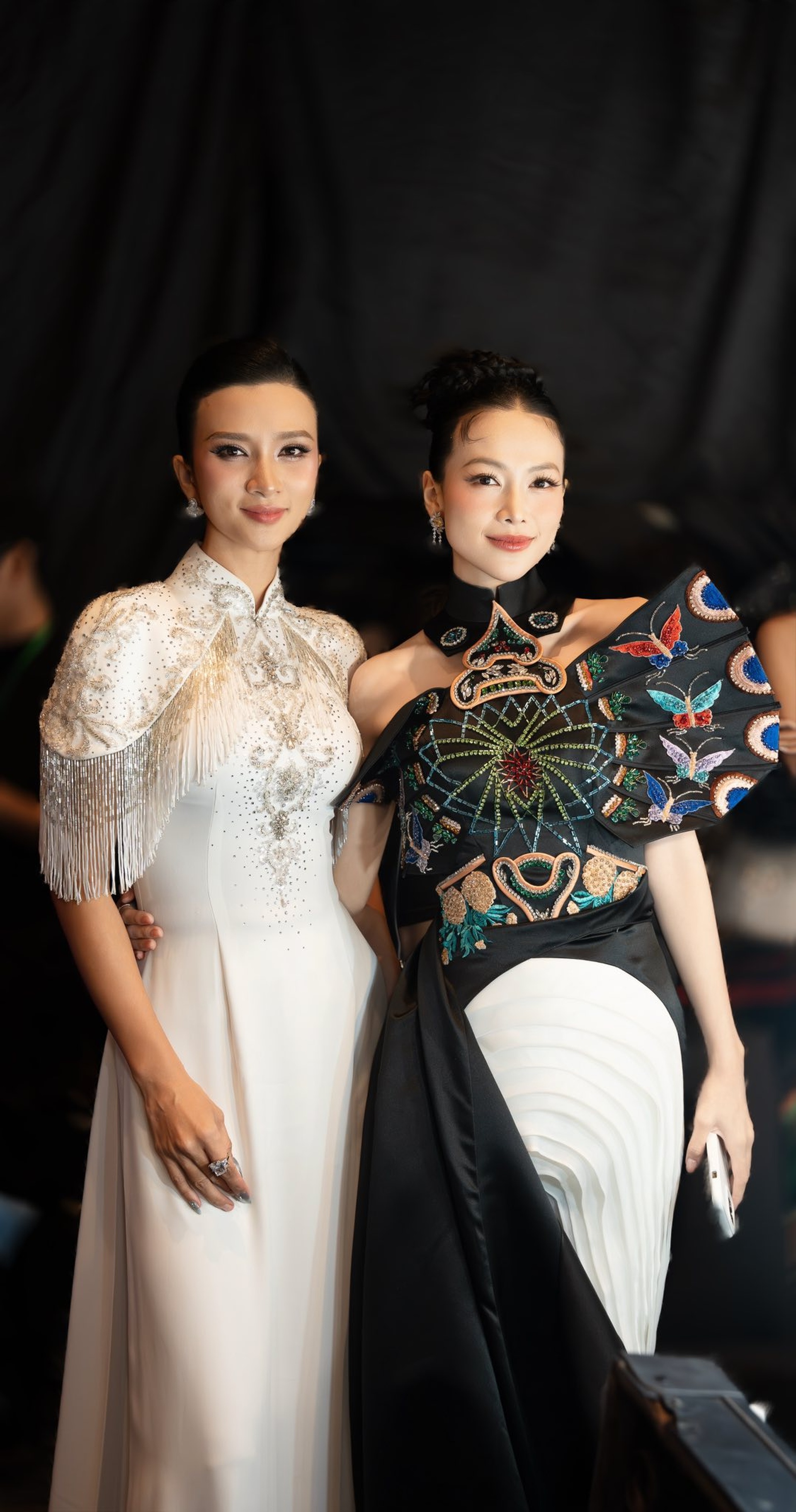 NSƯT Kim Tuyến: Mẹ đơn thân gợi cảm, nghi vấn hẹn hò chị đẹp kém 8 tuổi - 11 NSƯT Kim Tuyến: Mẹ đơn thân gợi cảm, nghi vấn hẹn hò chị đẹp kém 8 tuổi - 11