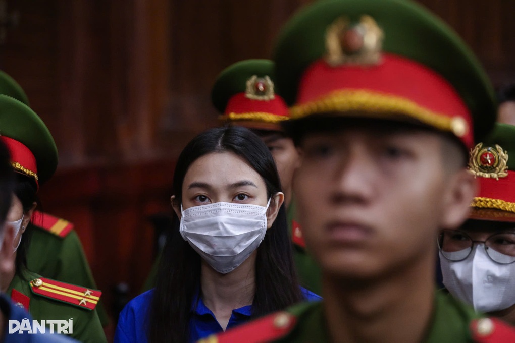 Hằng Du Mục: Bị cáo thiếu trách nhiệm - 2